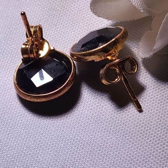 Best Silver New 18K Gold-Plated Sterling Silver Round Bezel Black Onyx Earrings - Picture 4 of 6